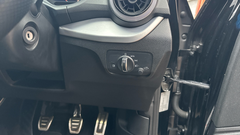 Audi Q2 30 TFSI S Line 5dr Petrol Estate